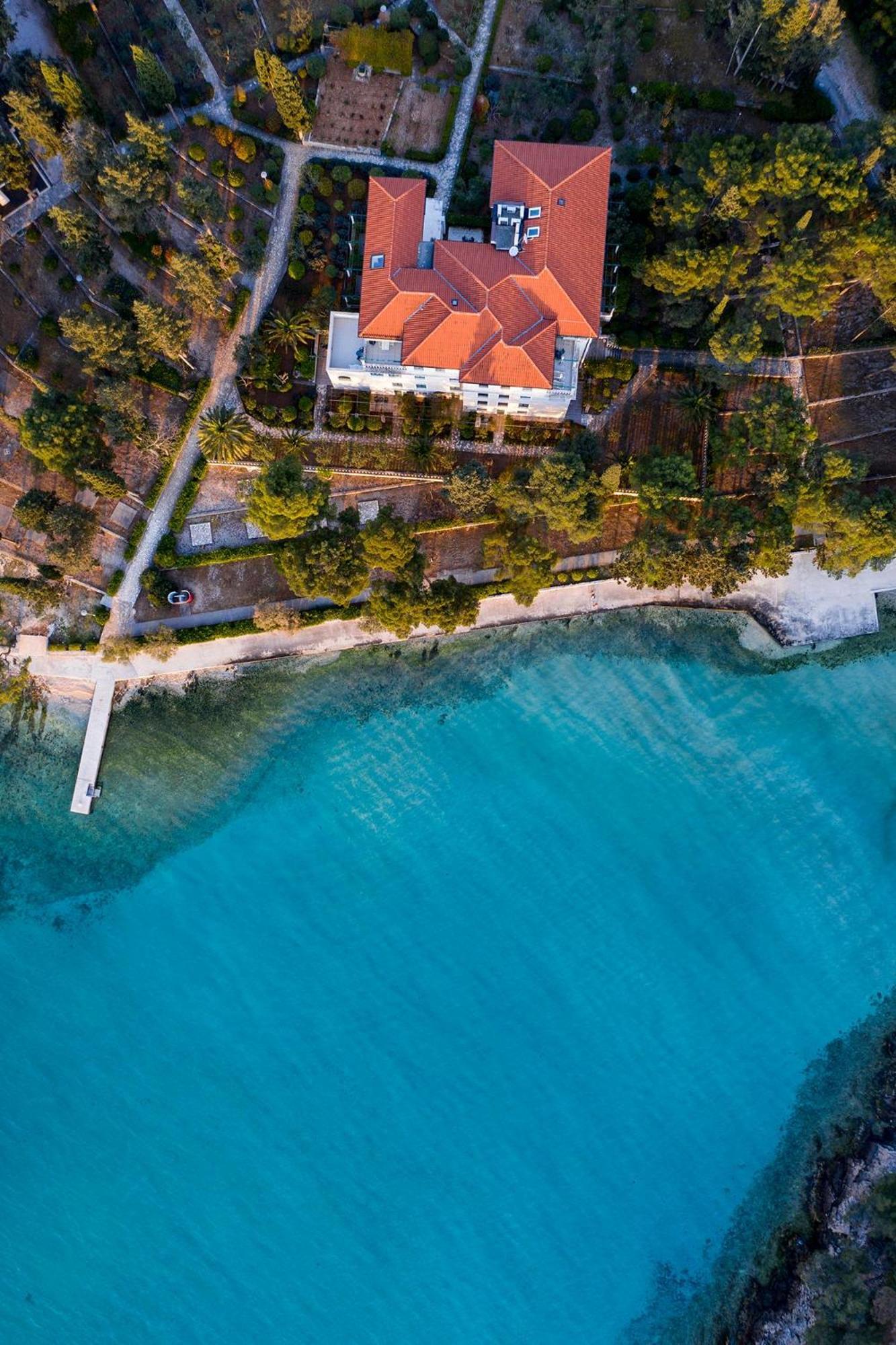 Aminess Vival Velaris Resort Supetar Exterior foto